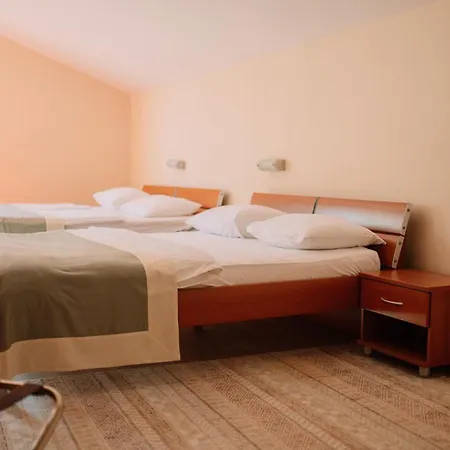 Bacchus Hotel